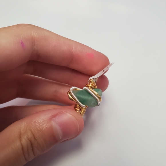 "Lucky Green" Green aventurine Handmade Wire Wrap Ring Size 9 - Picture 5 of 7